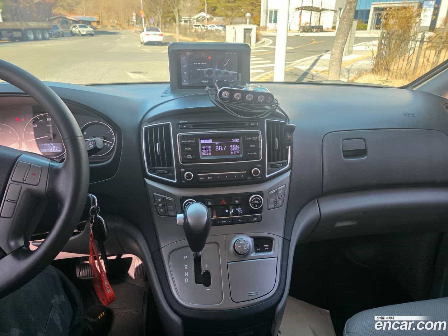 Starex Hyundai 2018.1-OPTION-019