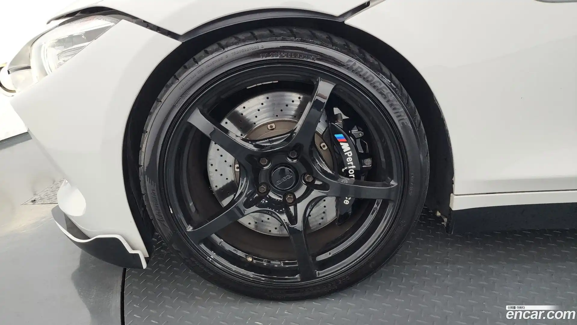 Z4 BMW 2014.1-OUTER-005