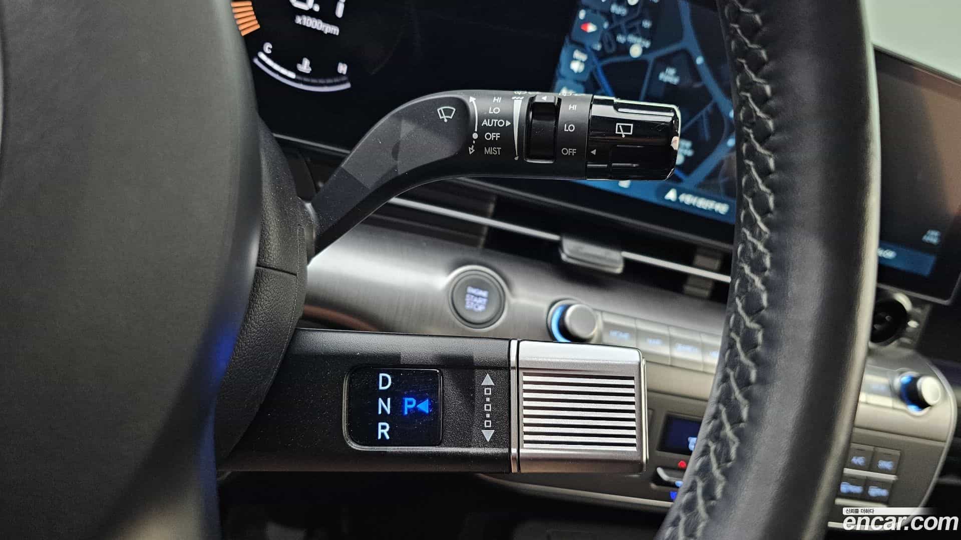 Kona Hyundai 2023.2-INNER-009