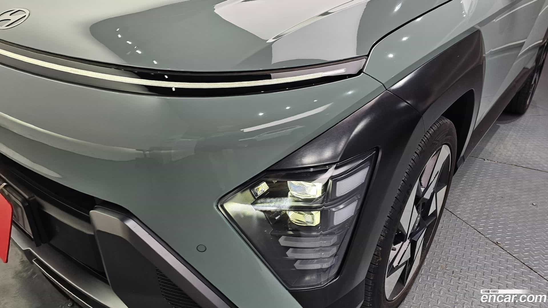 Kona Hyundai 2023.2-OUTER-032