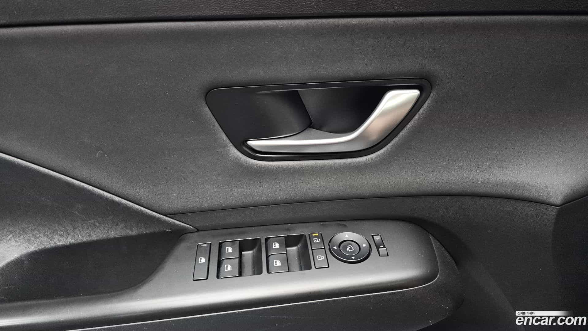 Kona Hyundai 2023.2-OPTION-040