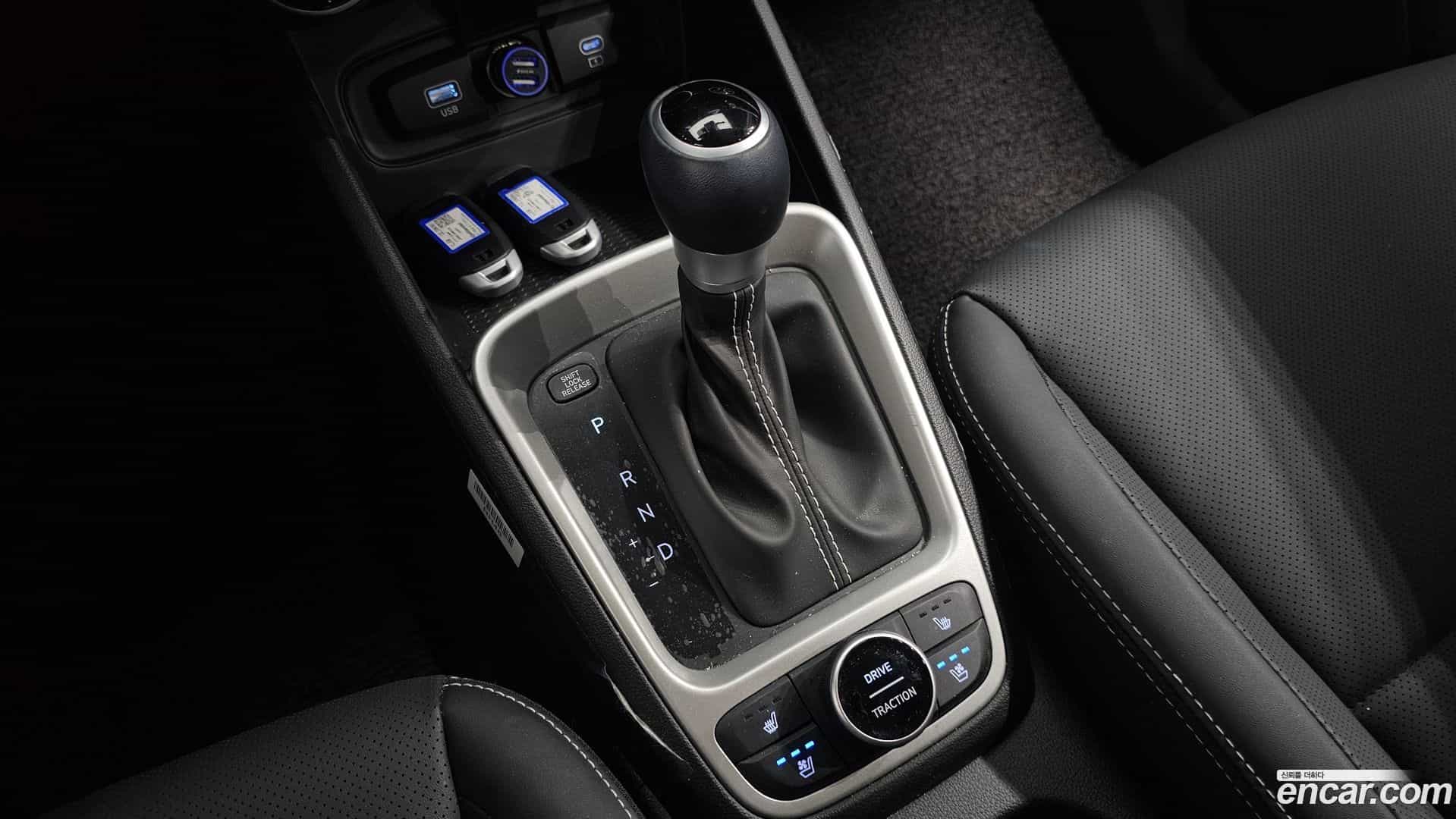 Venue Hyundai 2025.4-INNER-009