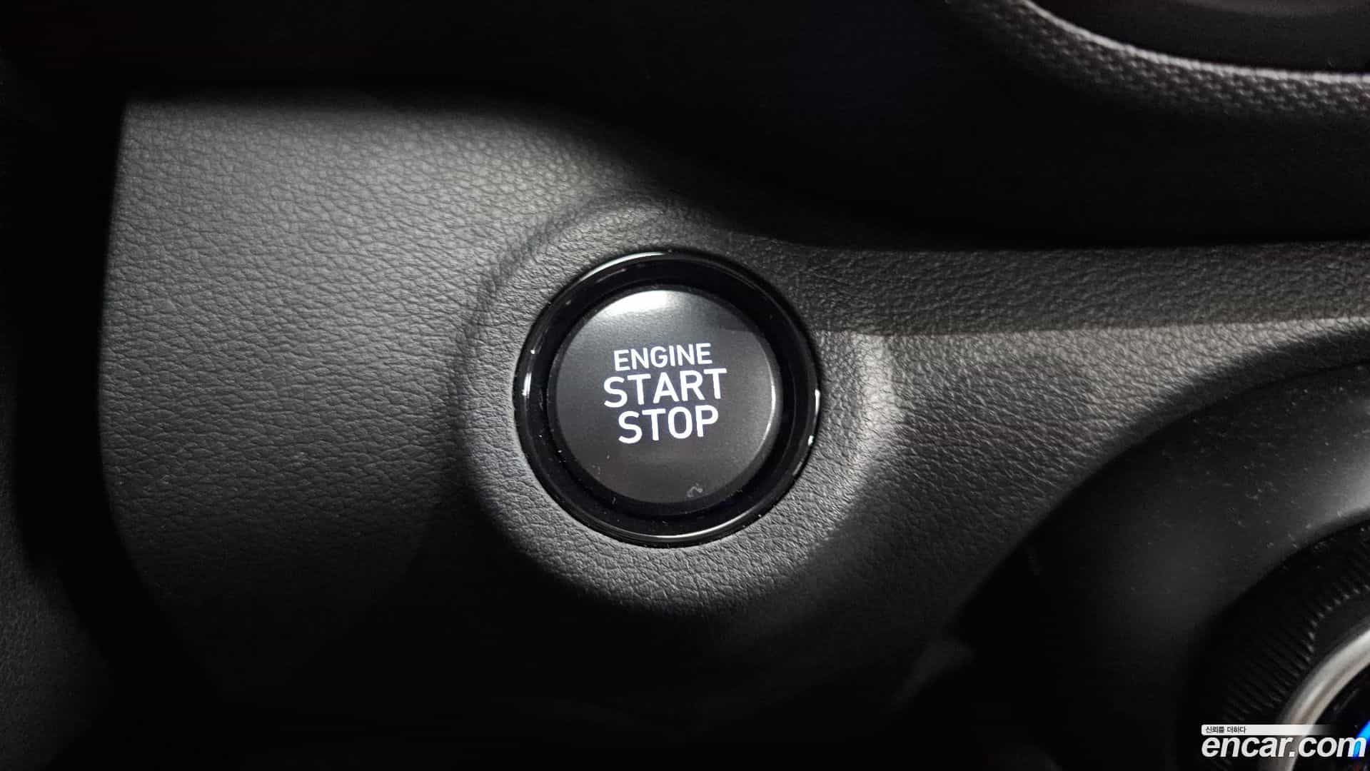 Venue Hyundai 2025.4-OPTION-043