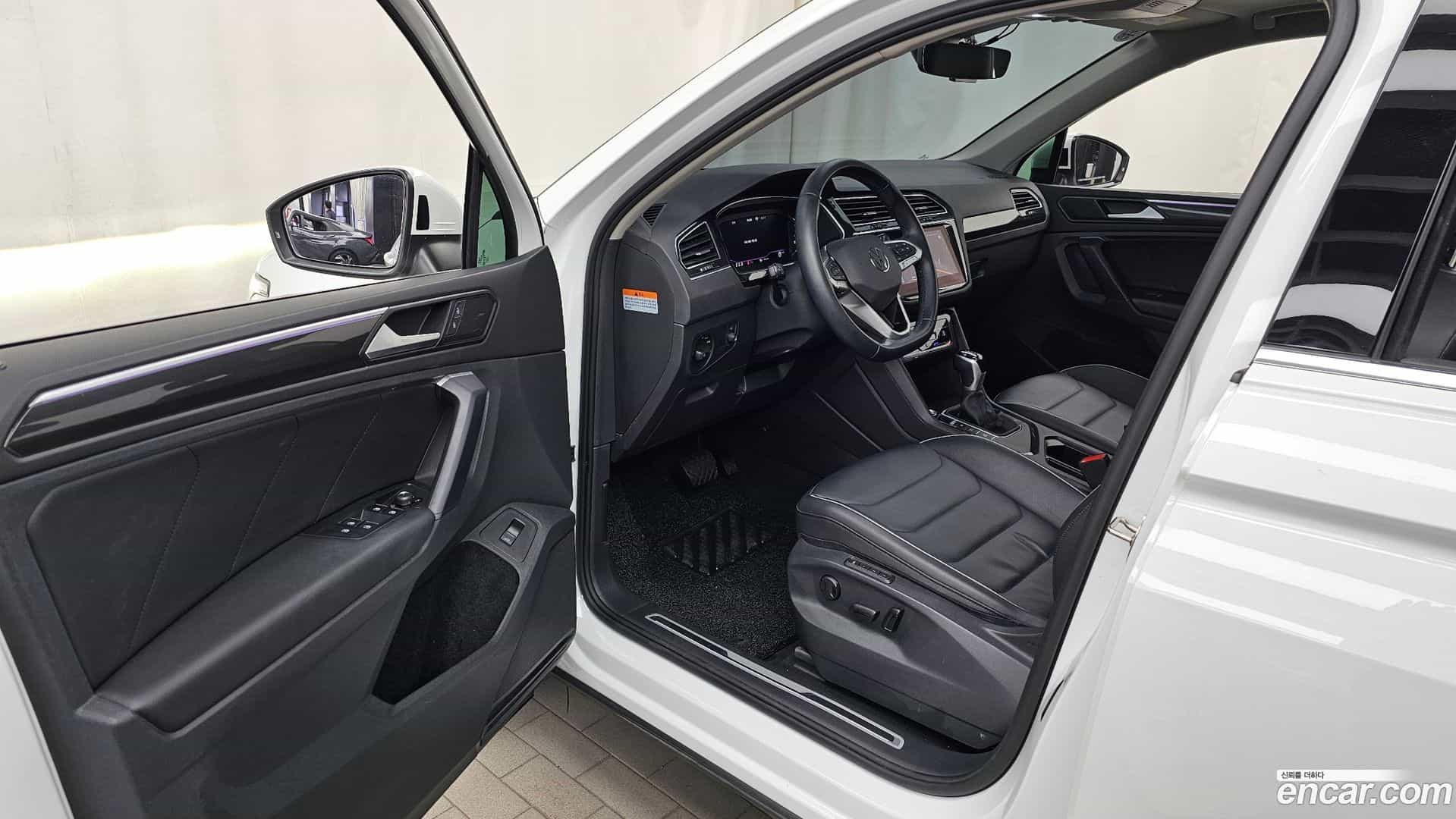 Tiguan Volkswagen 2023.6-INNER-010