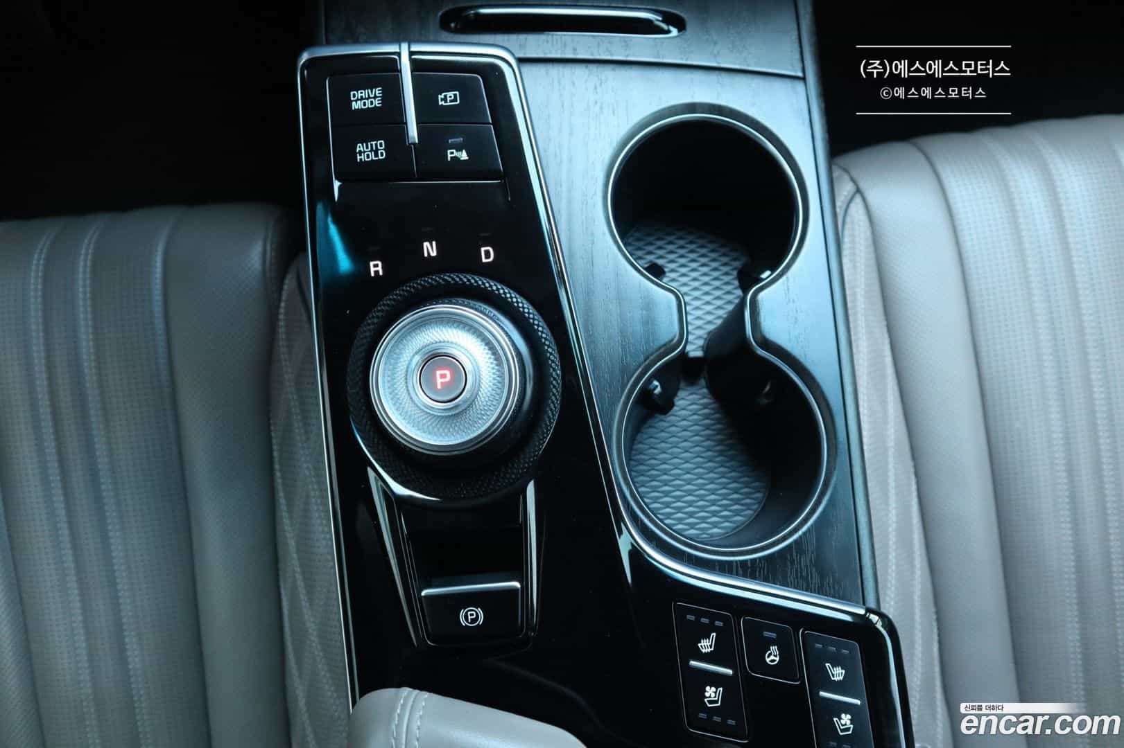 K8 Kia 2021.11-INNER-009