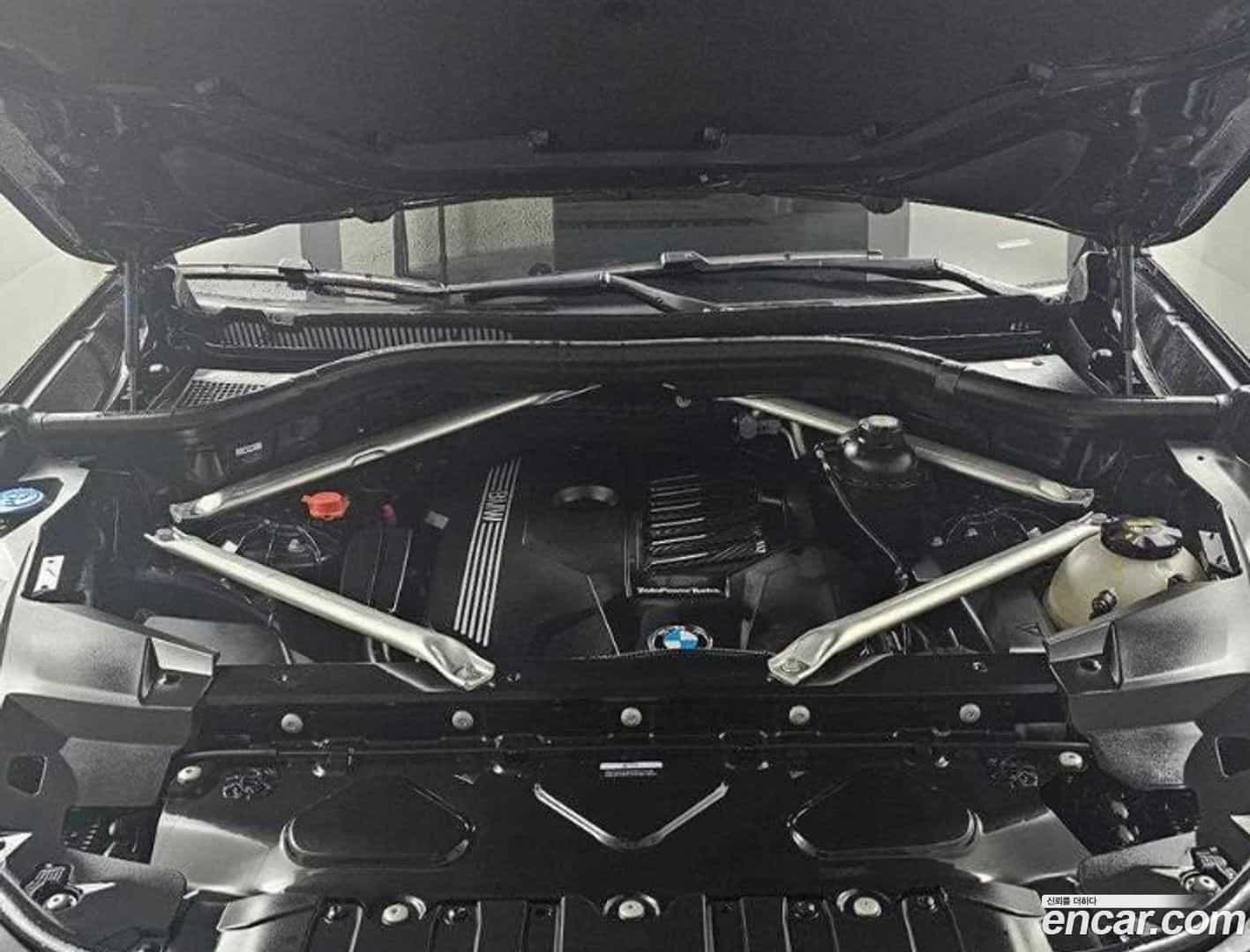 X6 BMW 2022.6-OUTER-006