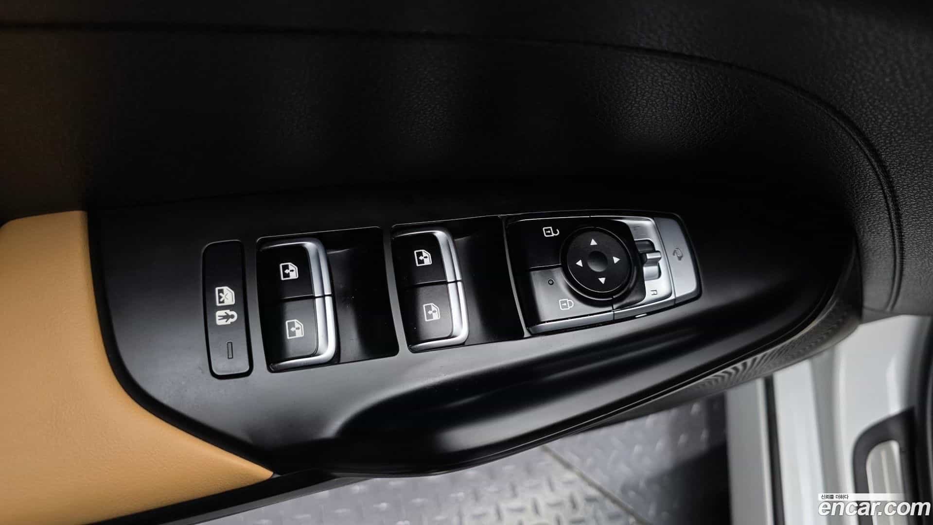 K5 Kia 2022.1-OPTION-044