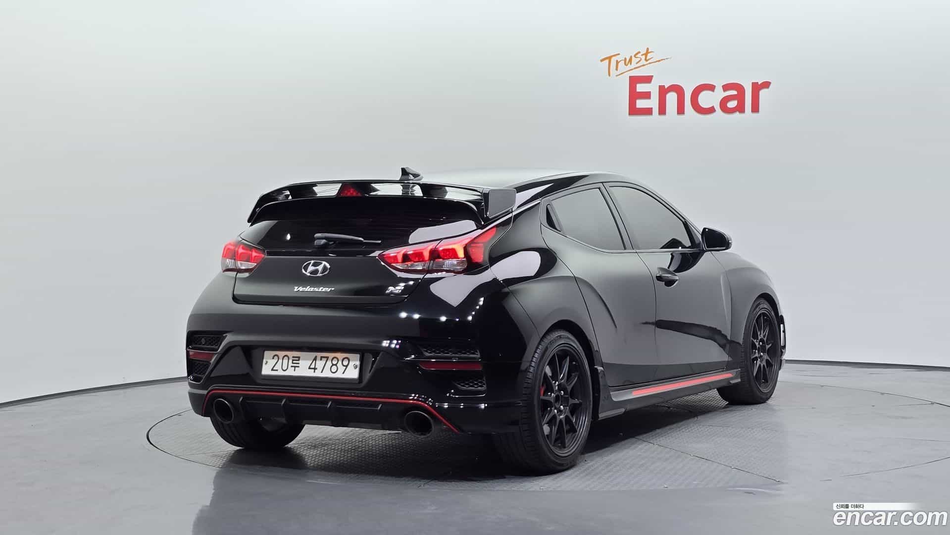 Veloster Hyundai 2019.6-OUTER-002