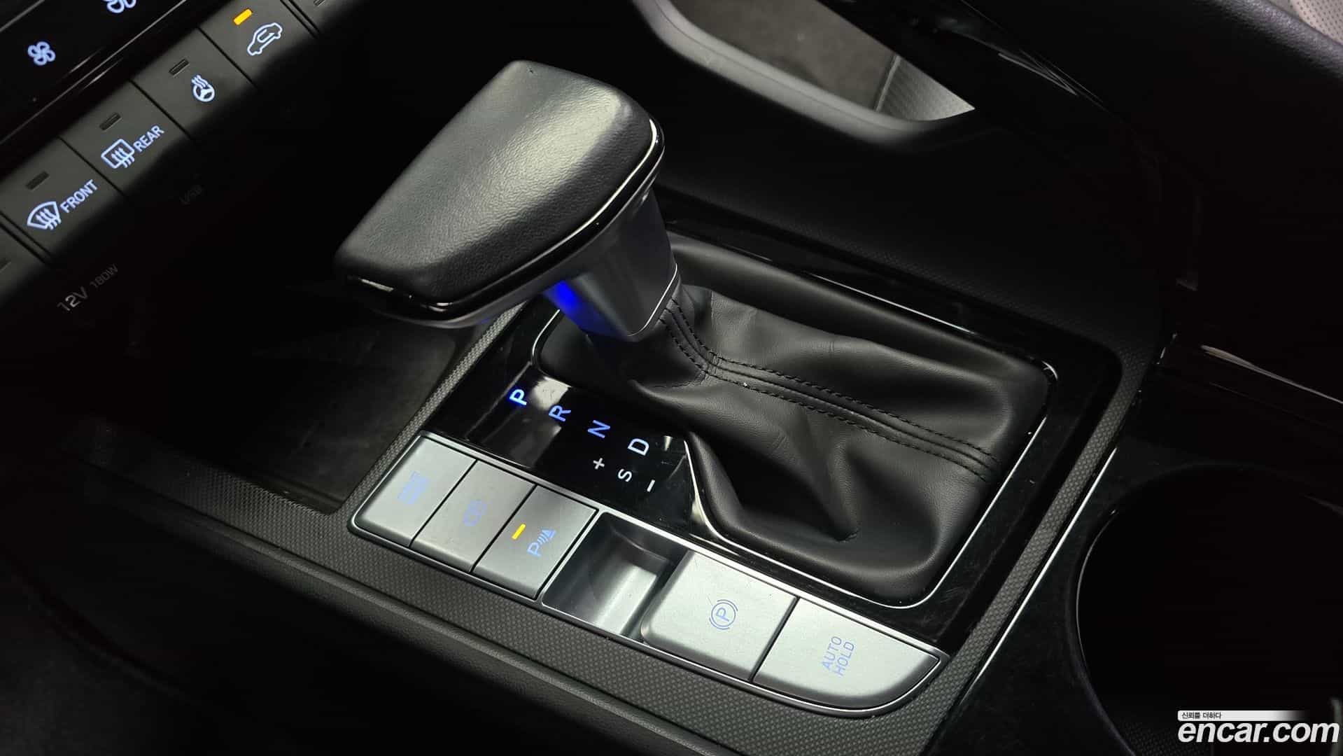 AVANTE Hyundai 2021.4-INNER-009