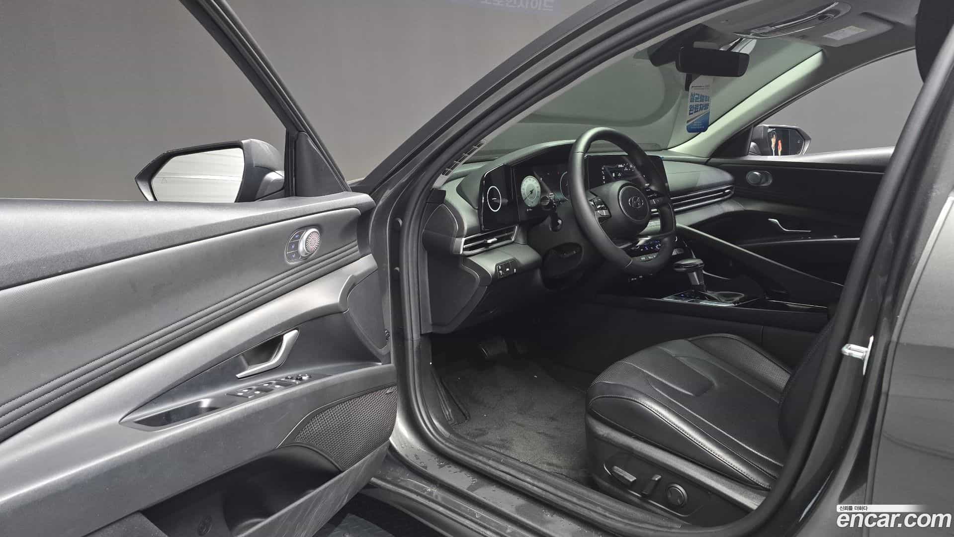 AVANTE Hyundai 2021.4-INNER-010