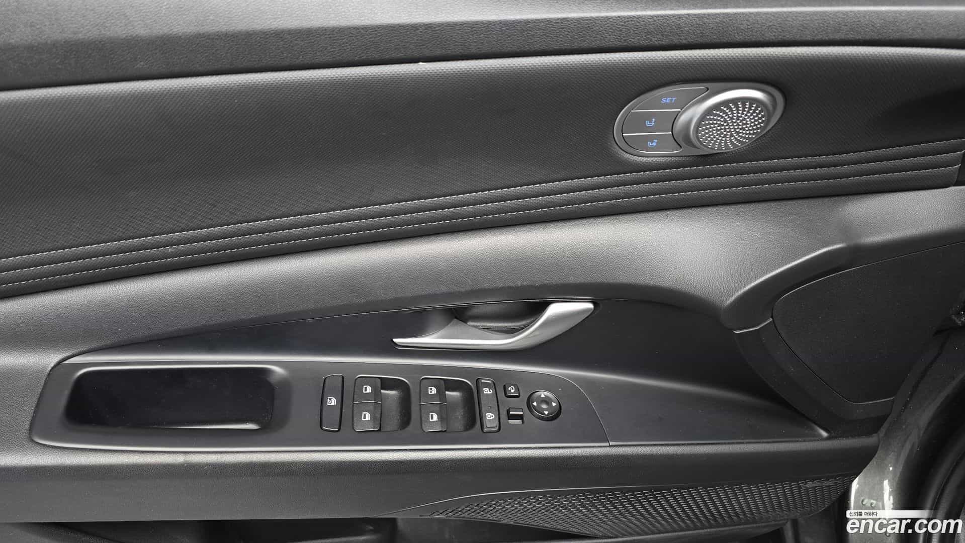 AVANTE Hyundai 2021.4-OPTION-023