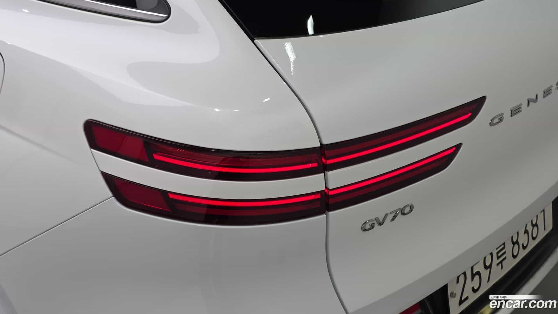GV70 Genesis 2022.4-OUTER-033