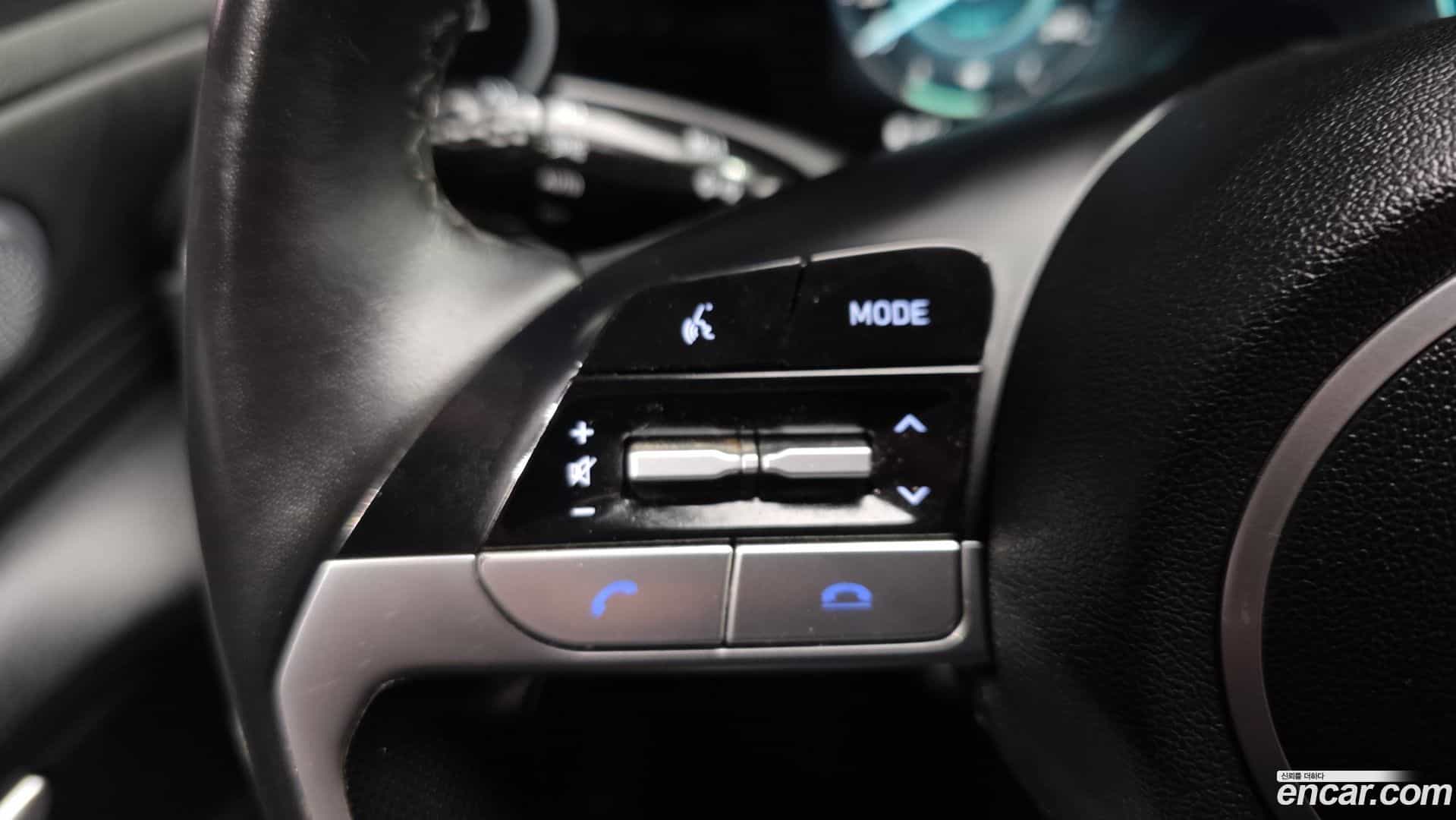 AVANTE Hyundai 2021.2-OPTION-018
