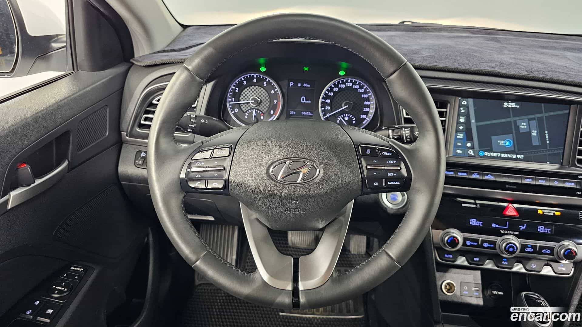 AVANTE Hyundai 2019.9-OPTION-017