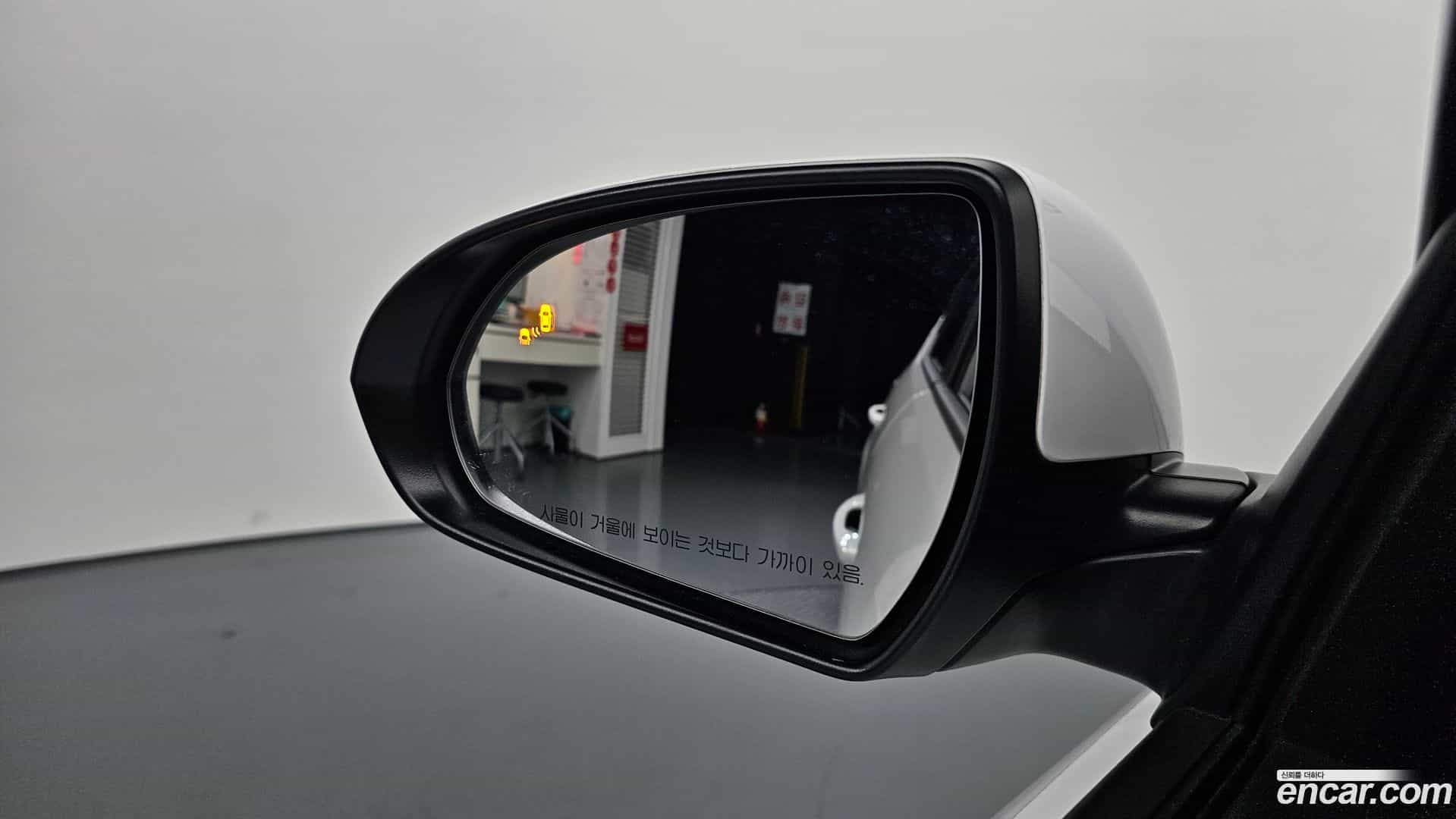 AVANTE Hyundai 2019.9-OPTION-021