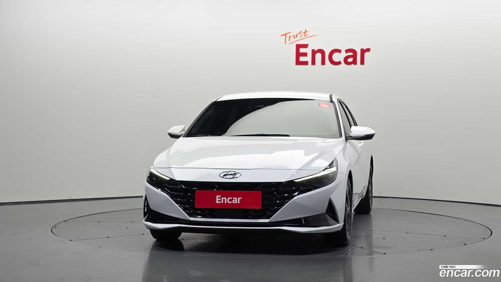 AVANTE Hyundai 2021.0-OUTER-003