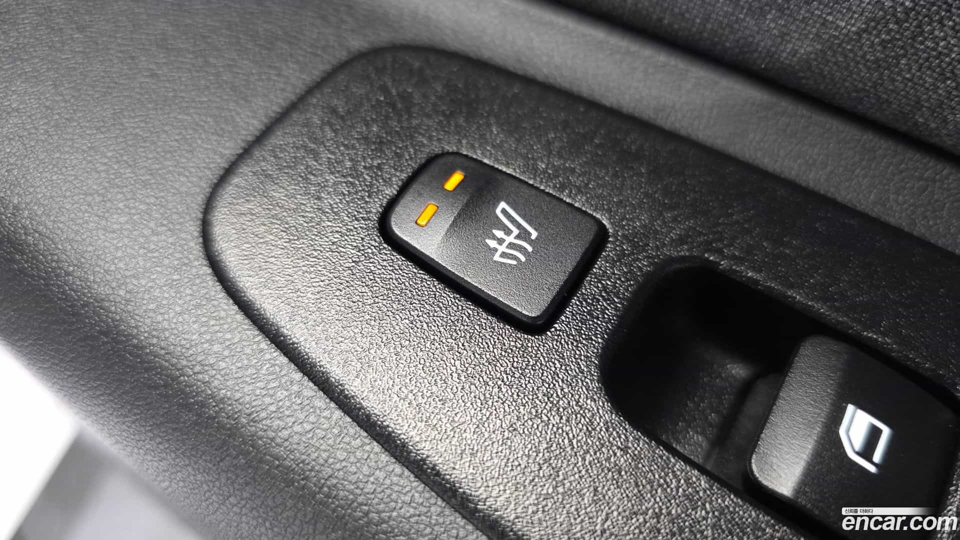 AVANTE Hyundai 2021.0-OPTION-023