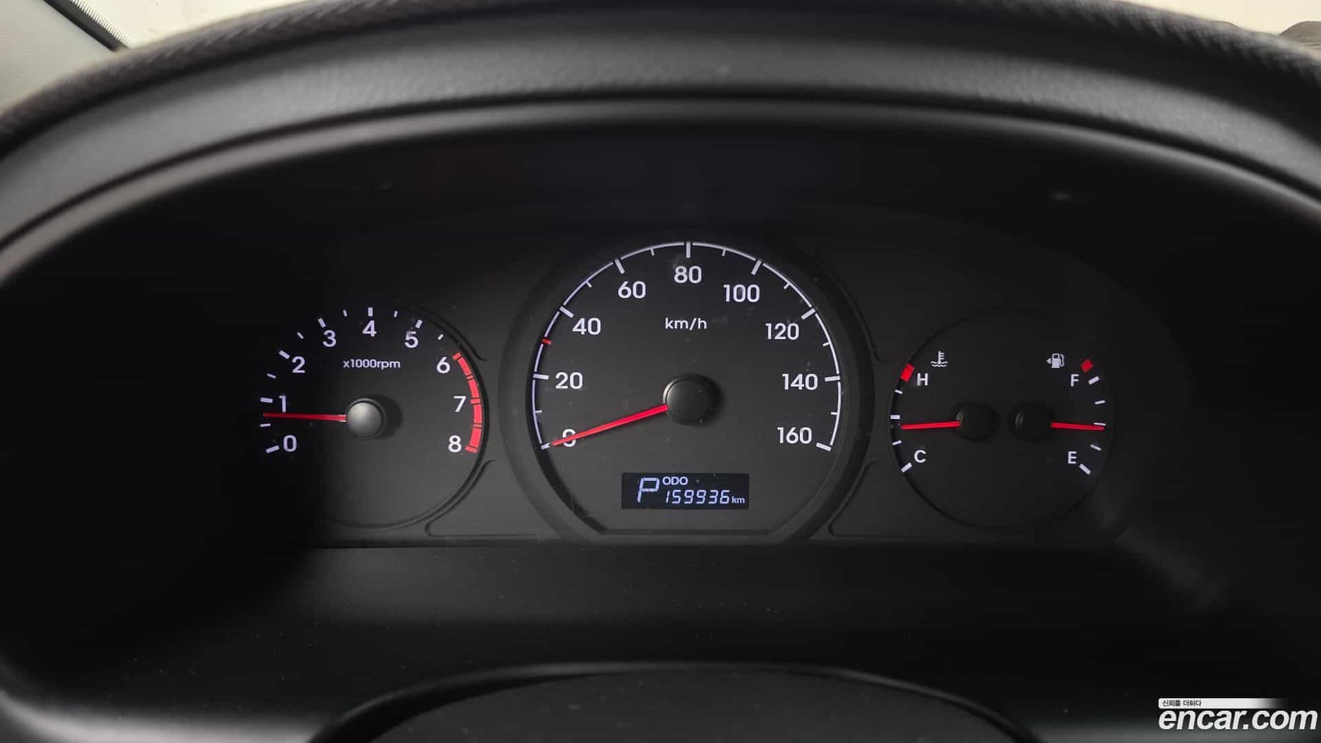 Starex Hyundai 2019.3-INNER-008
