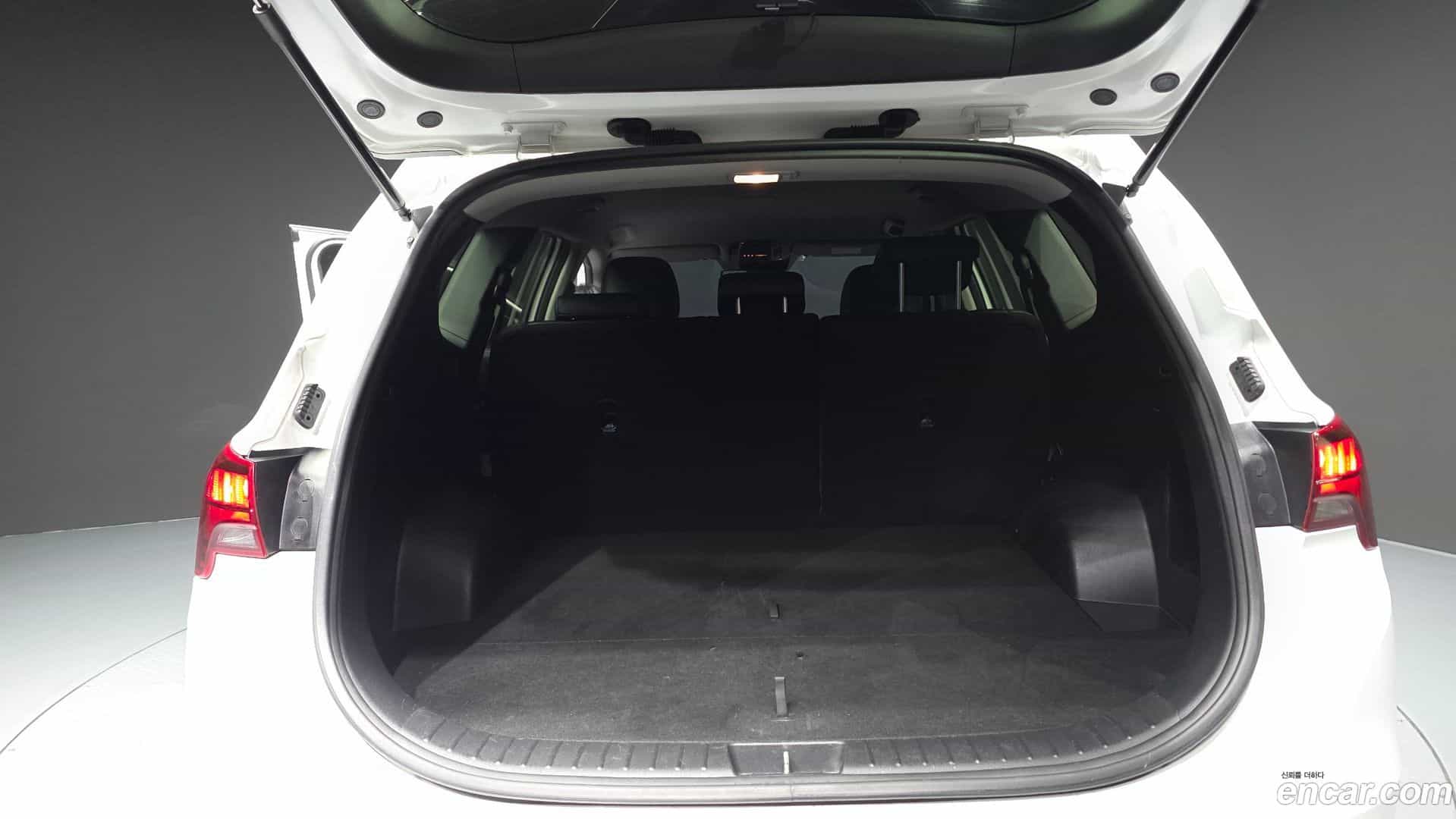 Santafe Hyundai 2021.3-OPTION-024