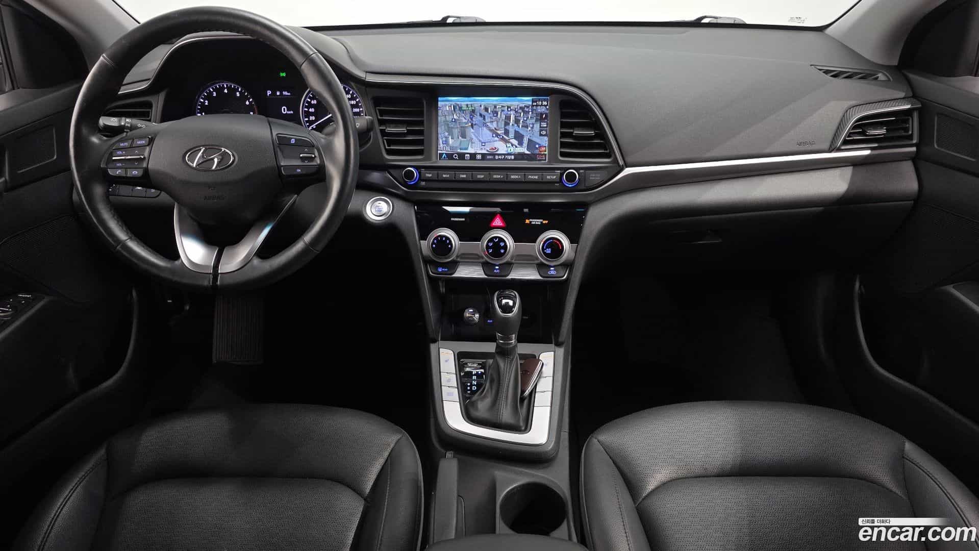 AVANTE Hyundai 2018.11-INNER-007