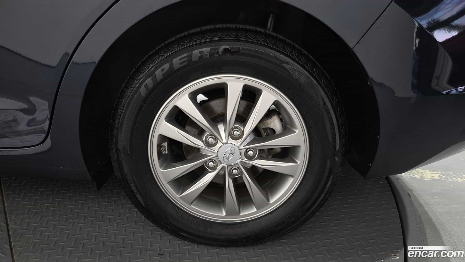 AVANTE Hyundai 2018.11-OUTER-031