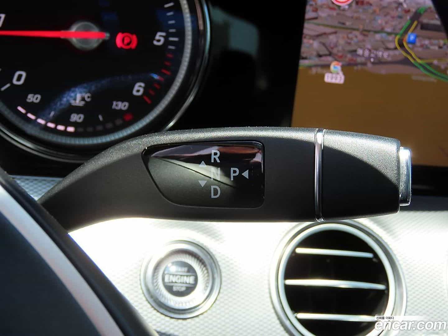 E-Class Mercedes-Benz 2017.0-OPTION-015
