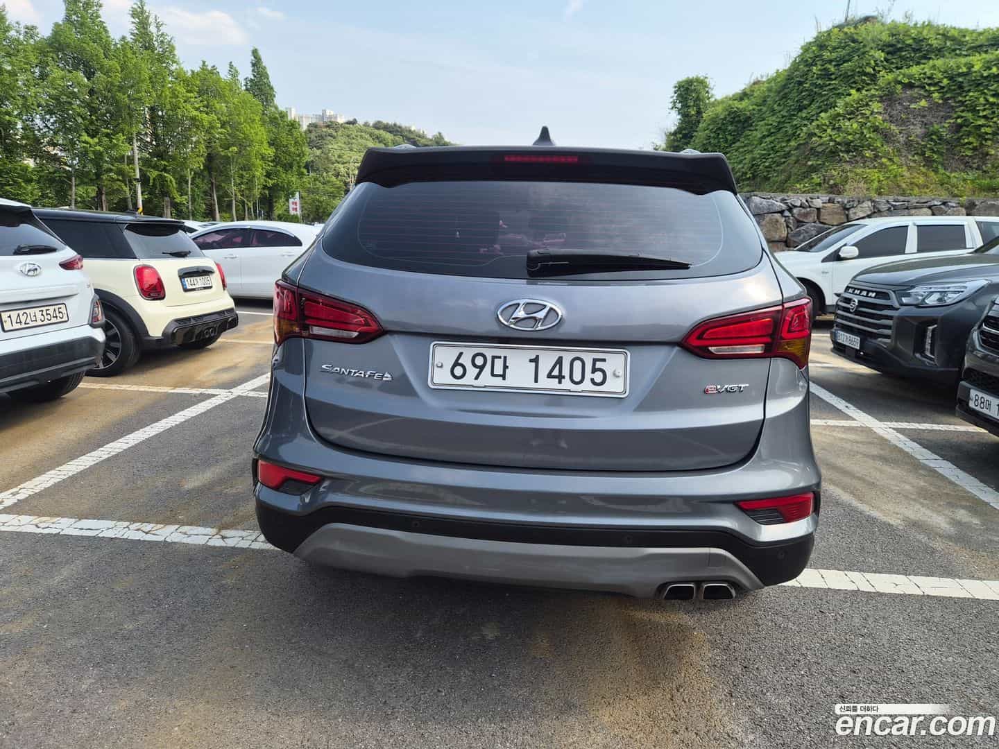 Santafe Hyundai 2017.1-OUTER-006