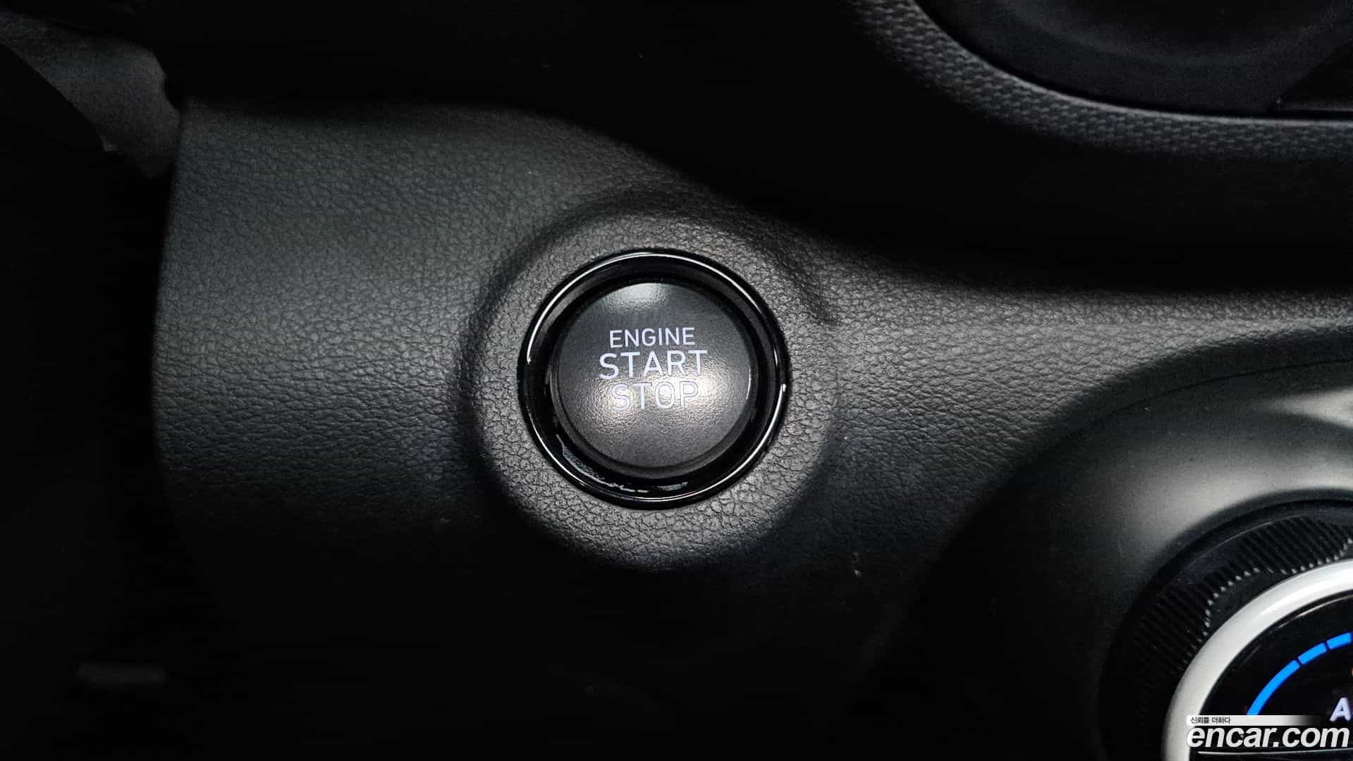 Venue Hyundai 2022.10-OPTION-042