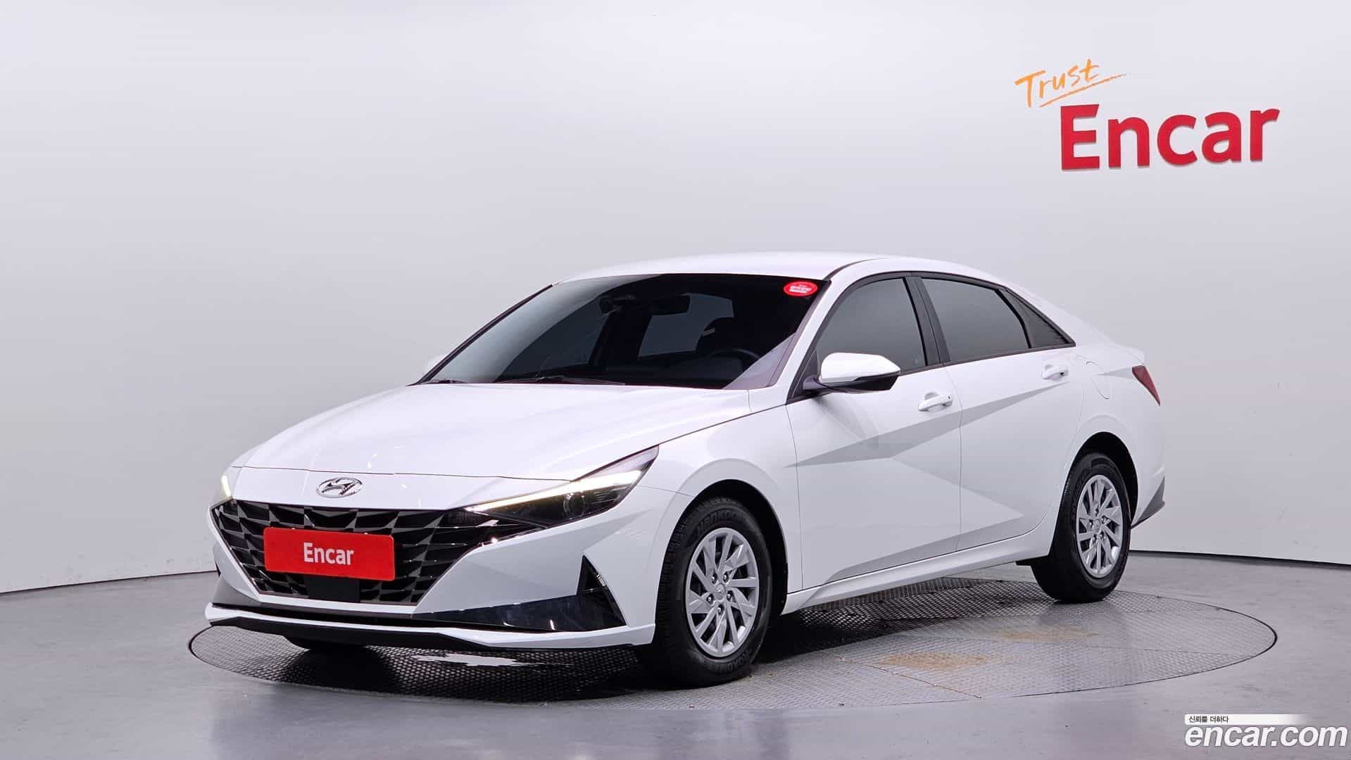 AVANTE Hyundai 2022.1-OUTER-001