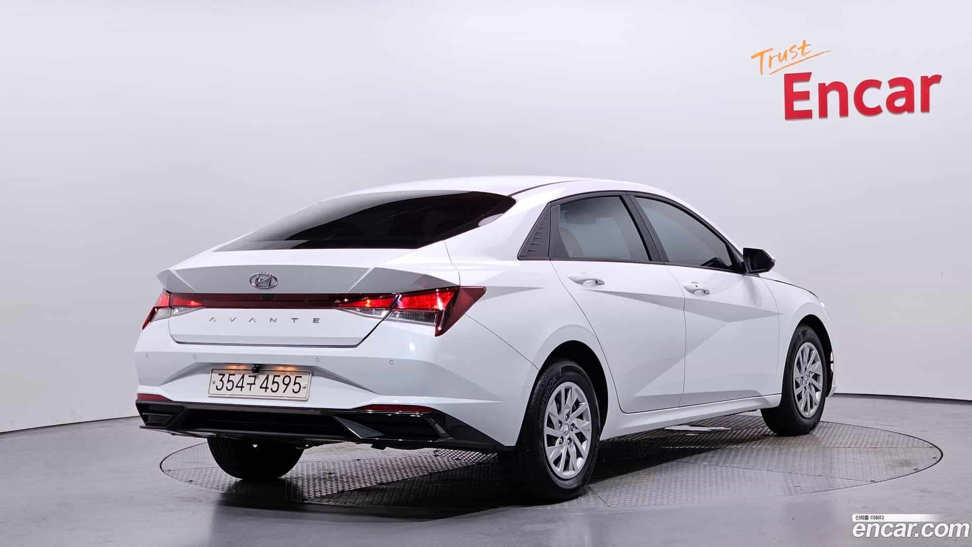 AVANTE Hyundai 2022.1-OUTER-002
