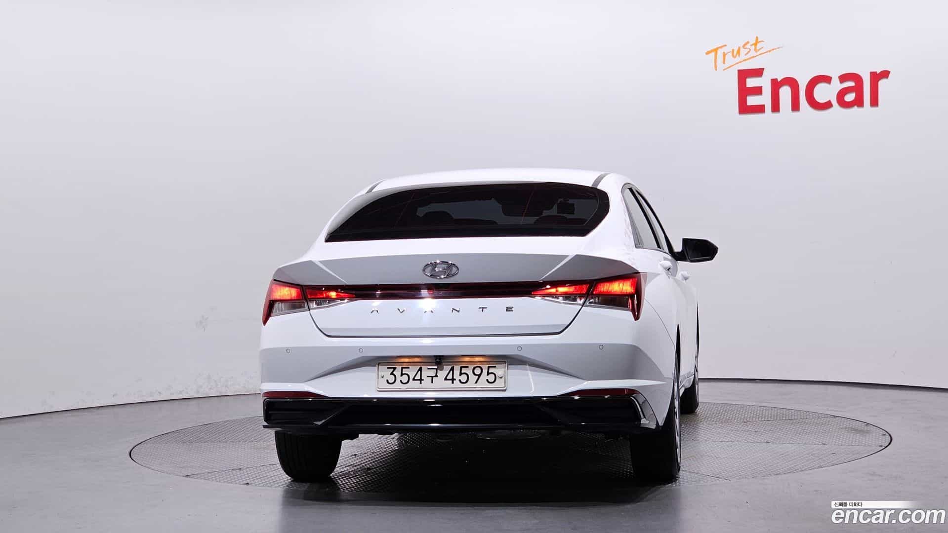AVANTE Hyundai 2022.1-OUTER-004