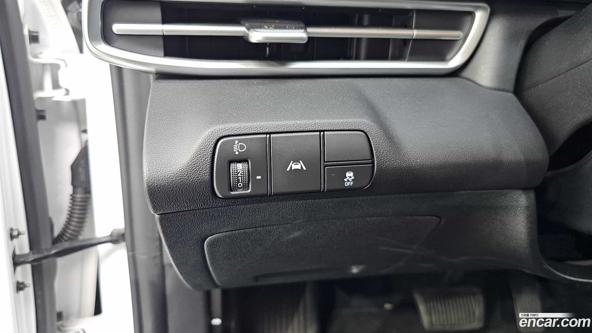 AVANTE Hyundai 2022.1-OPTION-023