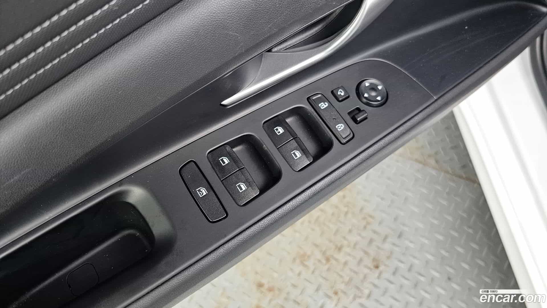 AVANTE Hyundai 2022.1-OPTION-043