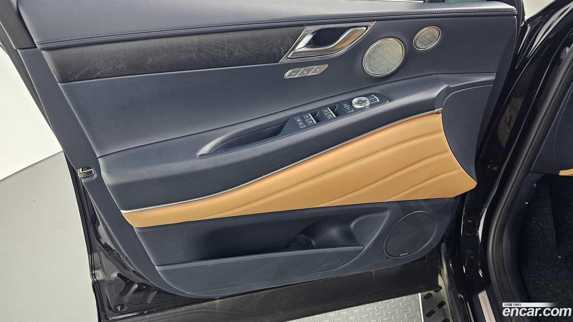 GV80 Genesis 2022.4-INNER-034