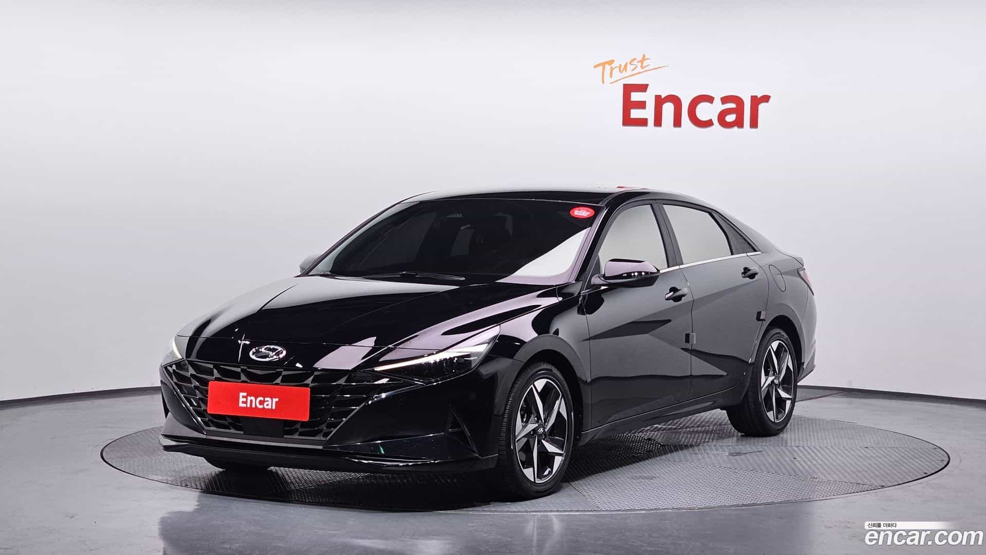 AVANTE Hyundai 2022.0-OUTER-001