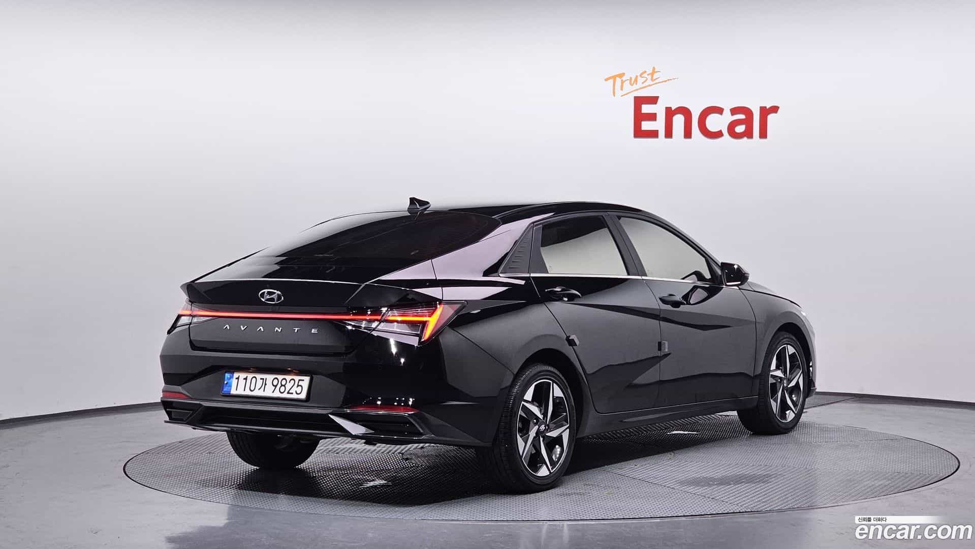 AVANTE Hyundai 2022.0-OUTER-002
