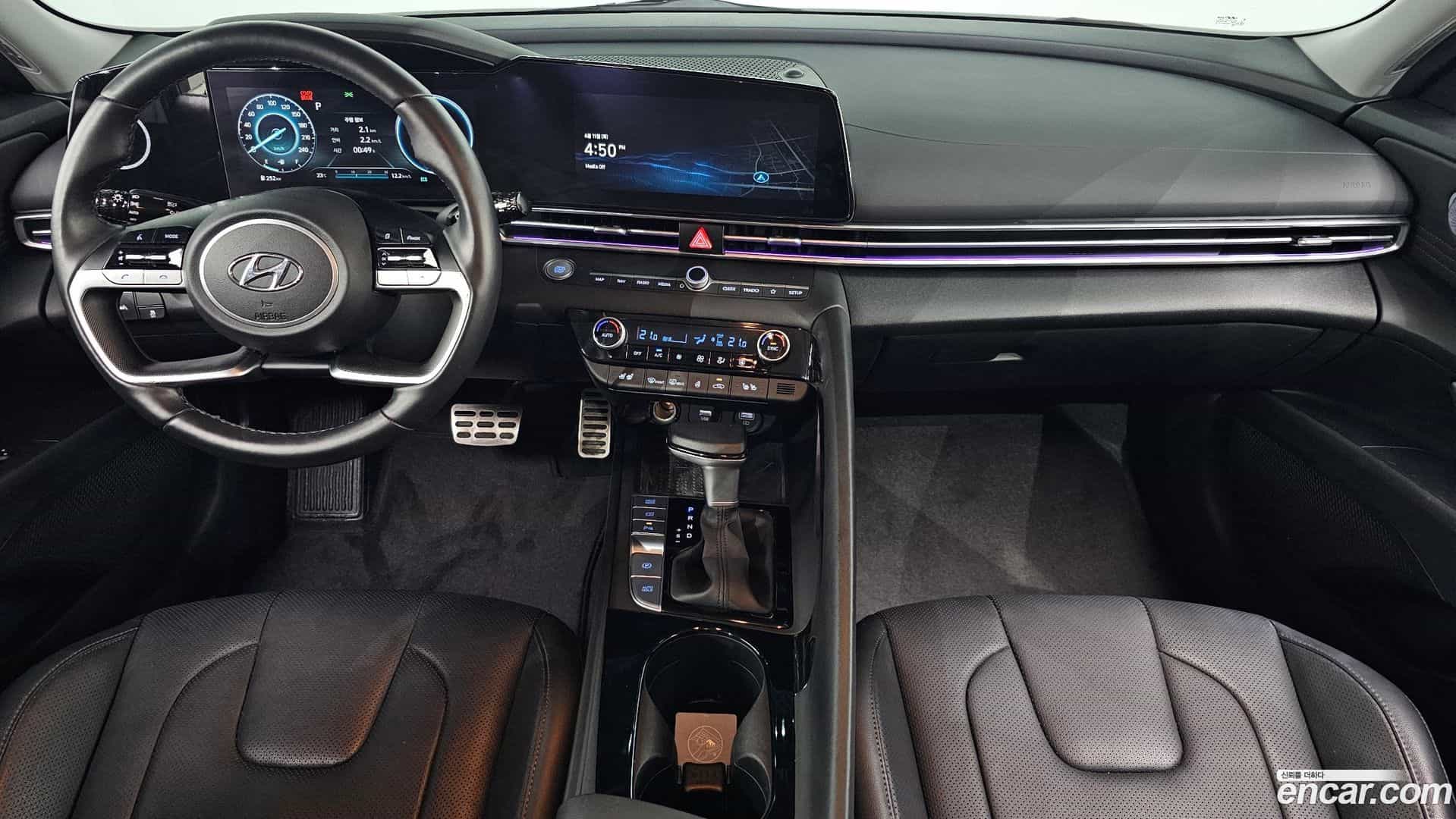 AVANTE Hyundai 2022.0-INNER-007