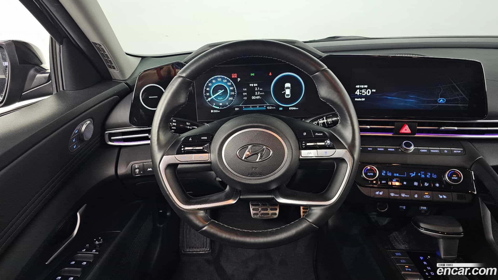 AVANTE Hyundai 2022.0-OPTION-017