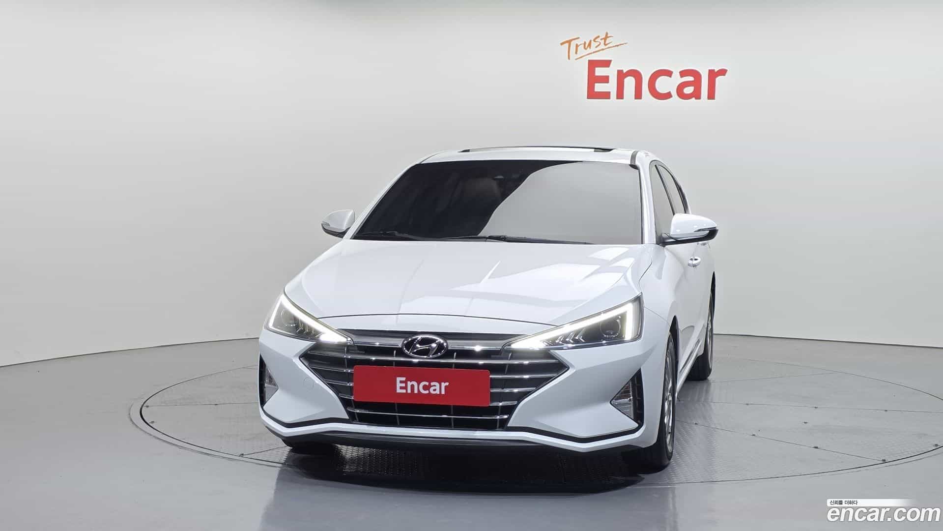 AVANTE Hyundai 2019.7-OUTER-003