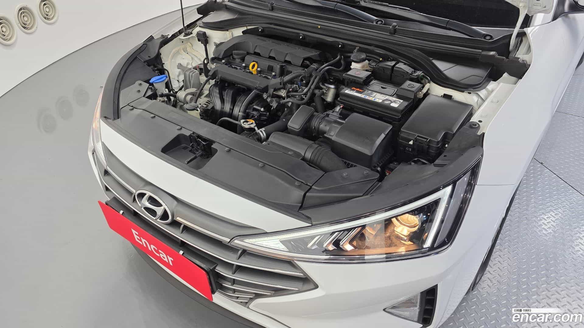 AVANTE Hyundai 2019.7-OUTER-006