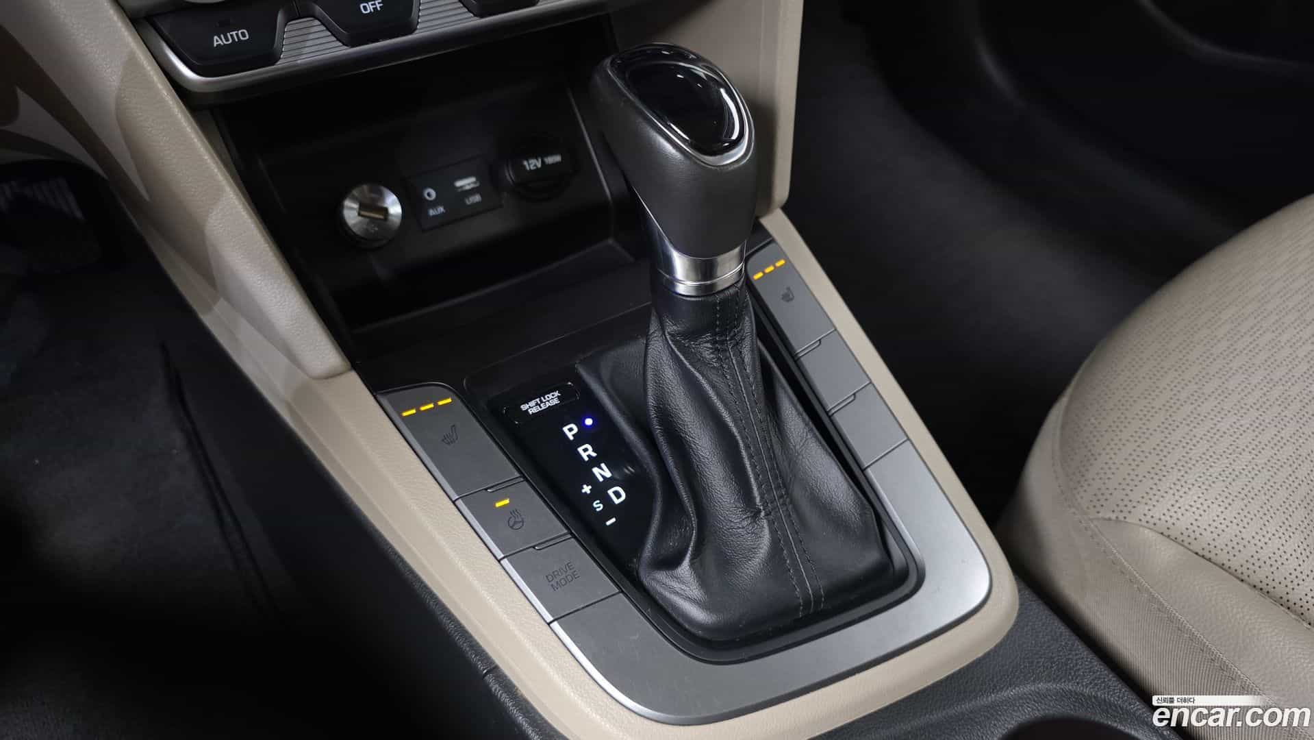 AVANTE Hyundai 2019.7-INNER-009