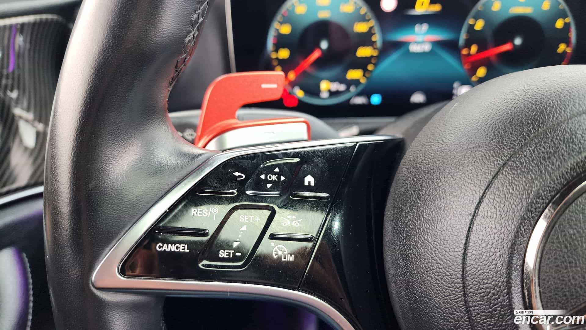 E-Class Mercedes-Benz 2021.5-OPTION-021