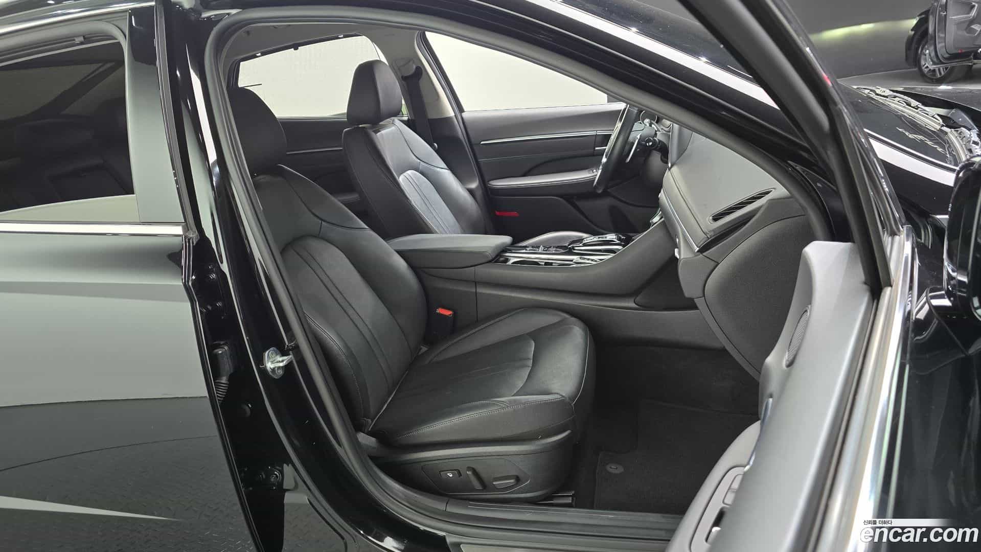 Sonata Hyundai 2022.3-OPTION-015