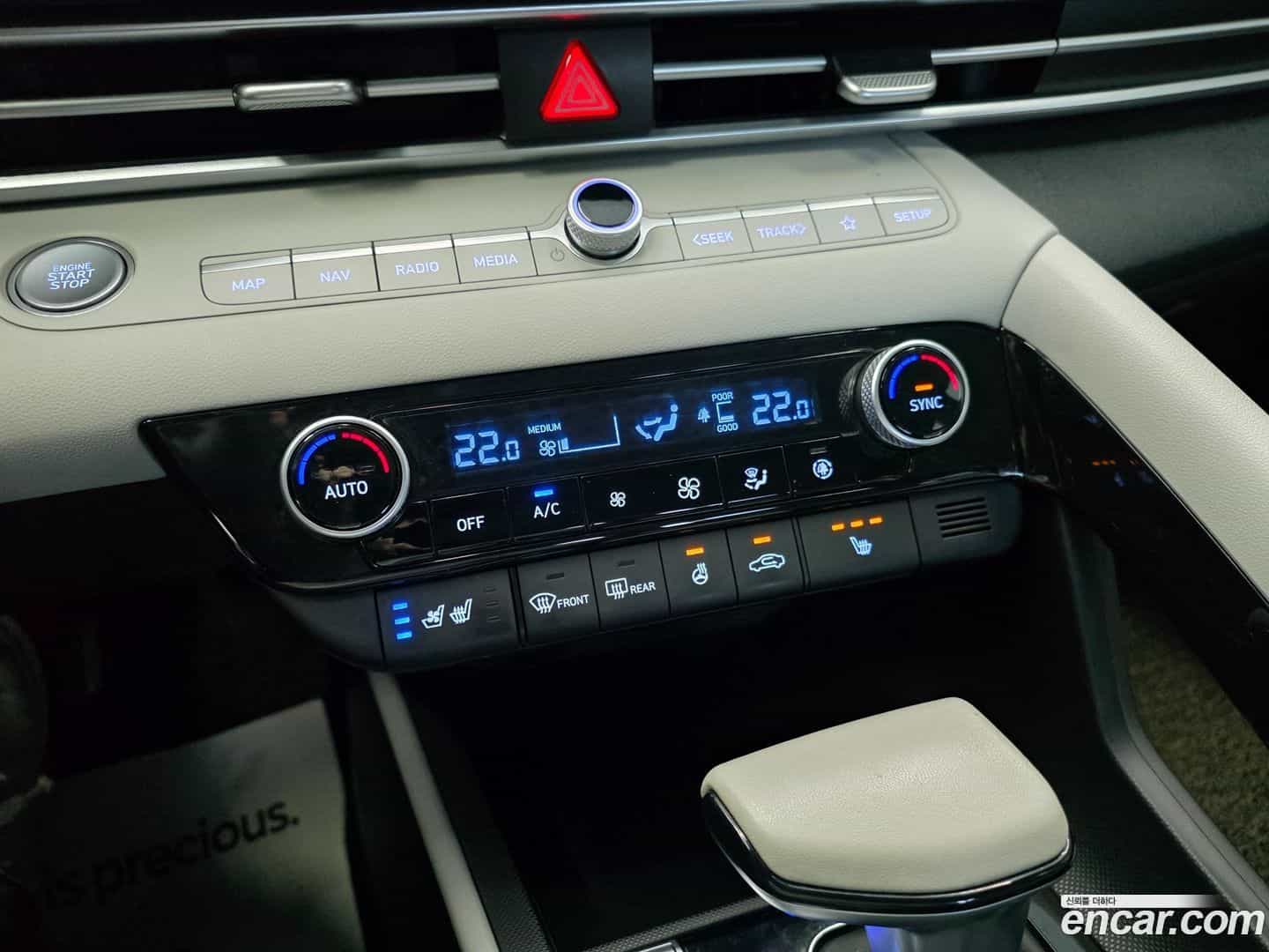 AVANTE Hyundai 2021.4-OPTION-017