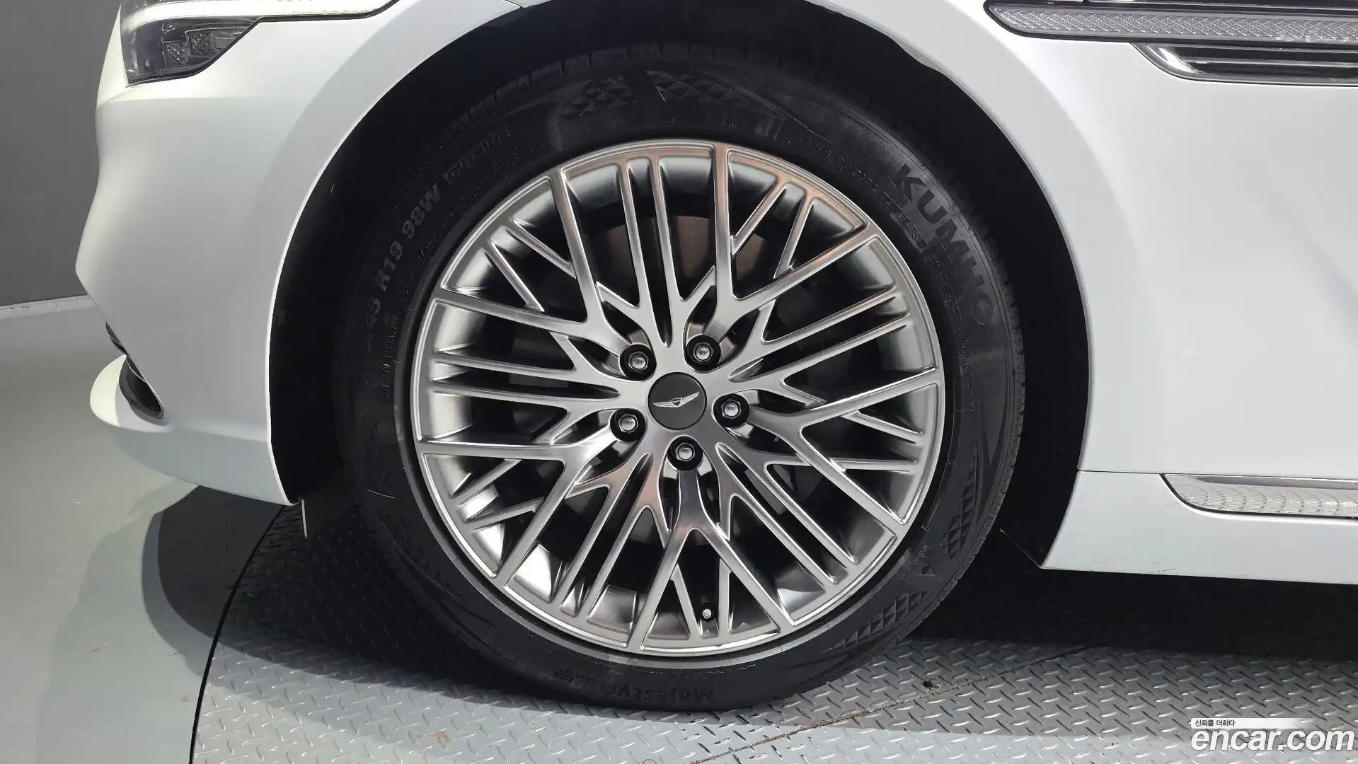 G90 Genesis 2021.3-OUTER-005