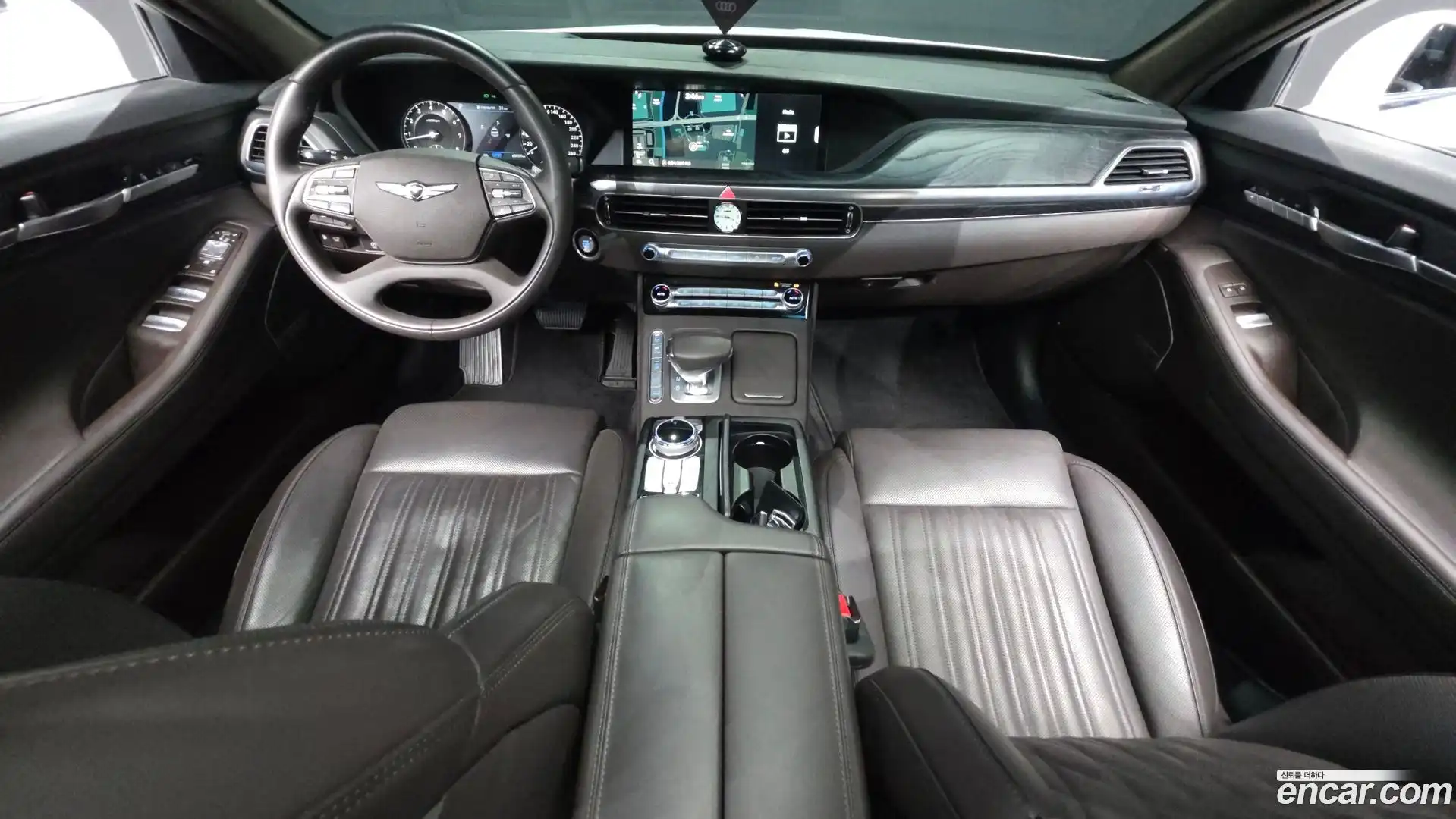 G90 Genesis 2021.3-INNER-007