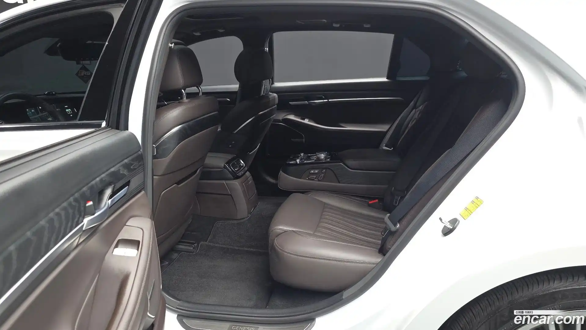 G90 Genesis 2021.3-INNER-036