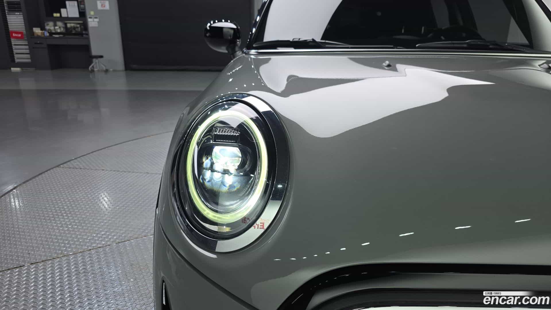 Cooper Mini 2022.1-OUTER-032