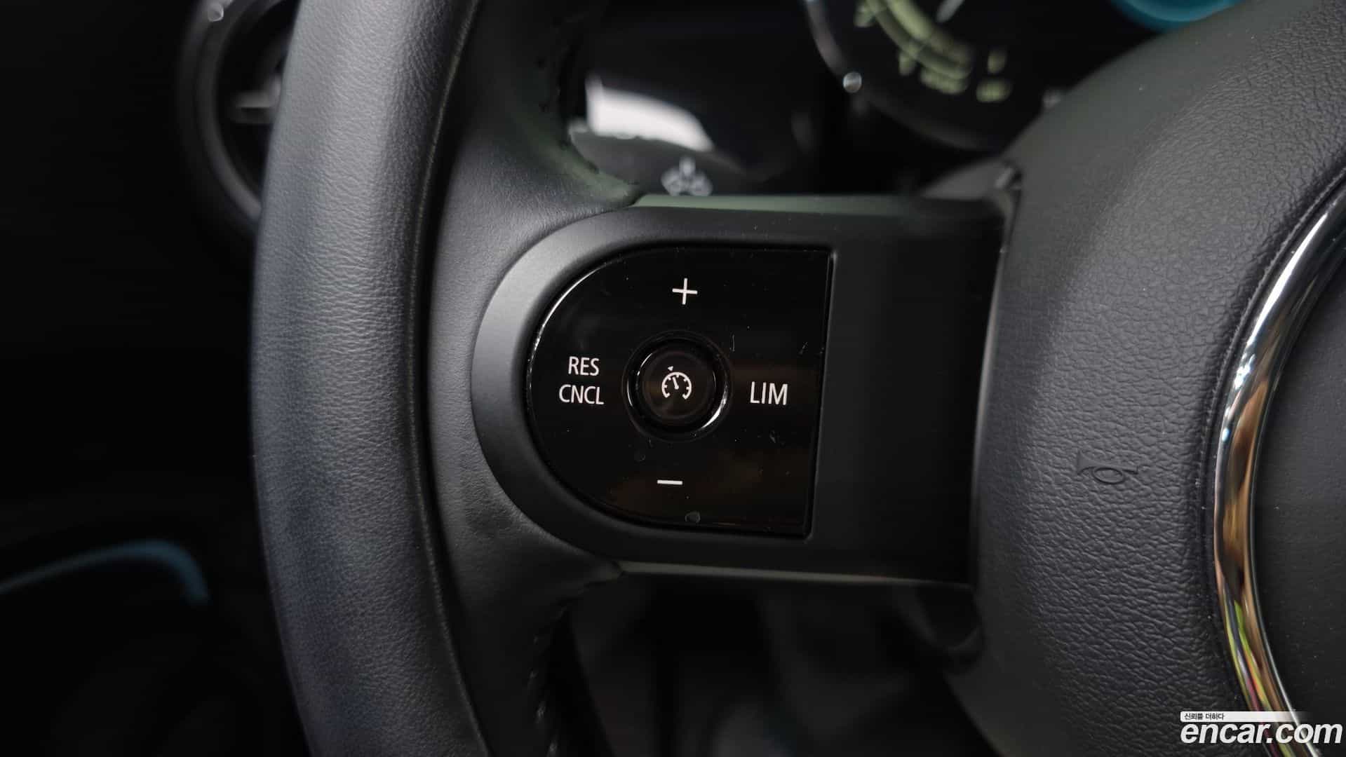 Cooper Mini 2022.1-OPTION-040