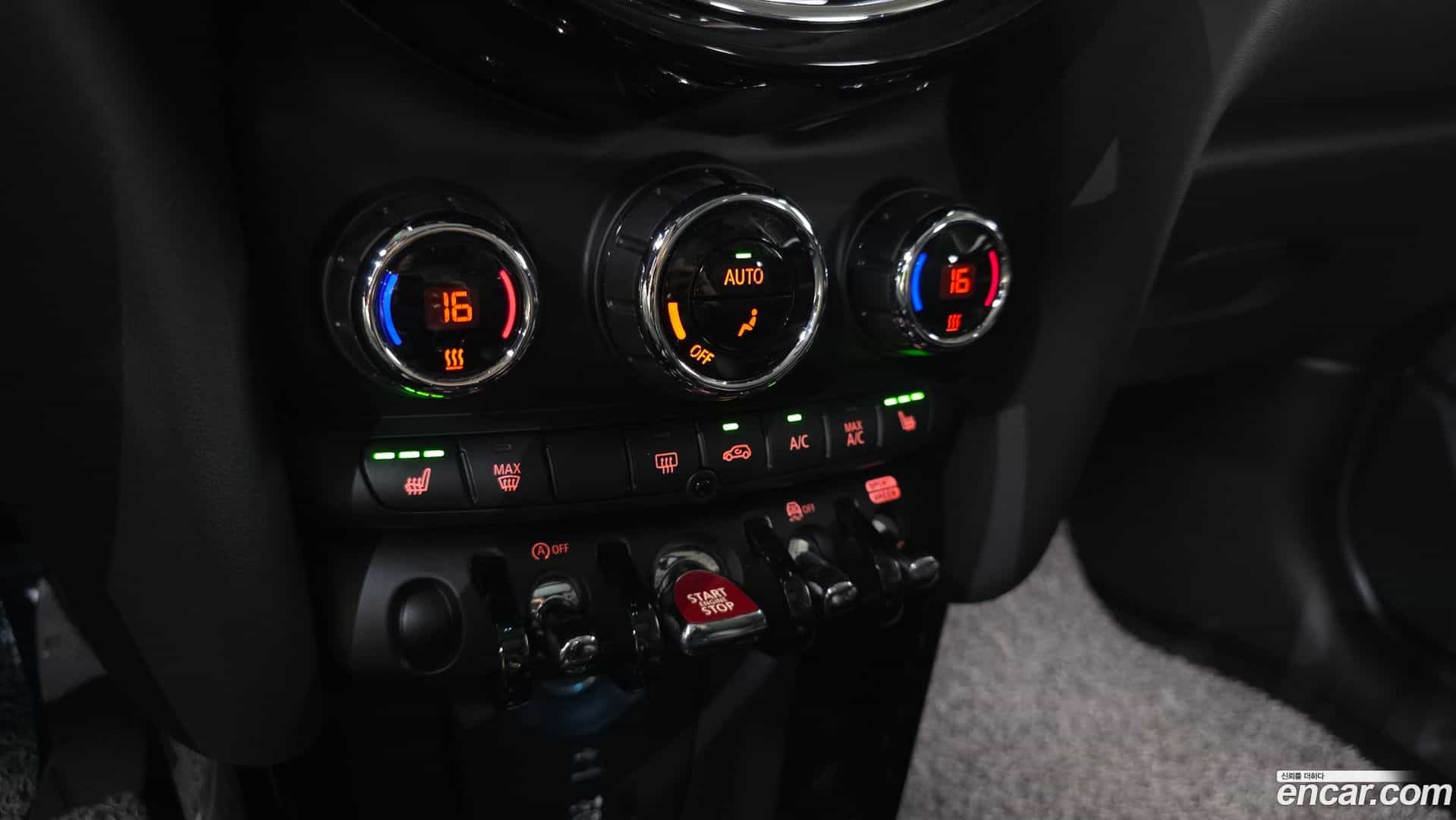 Cooper Mini 2022.1-OPTION-044